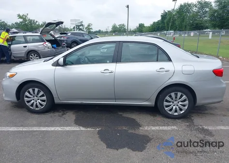 2013 Toyota Corolla Le from USA, damaged, VIN 2T1BU4EE4DC126673